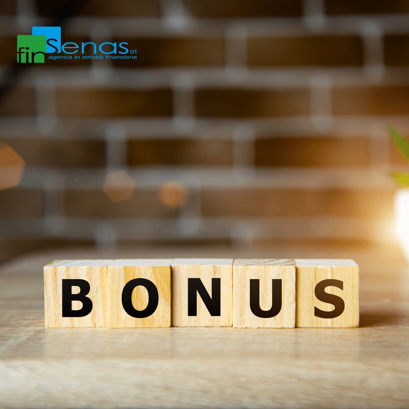 Come risparmiare sulla bolletta della luce nel 2025 strategie semplici e bonus da conoscere Scritta bonus